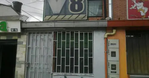 BARROCKOLA V8 BARROCKOLA V8